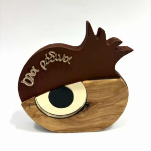 Επιτραπέζιο χειροποίητο γούρι ρόδι με ξύλο ελιάς